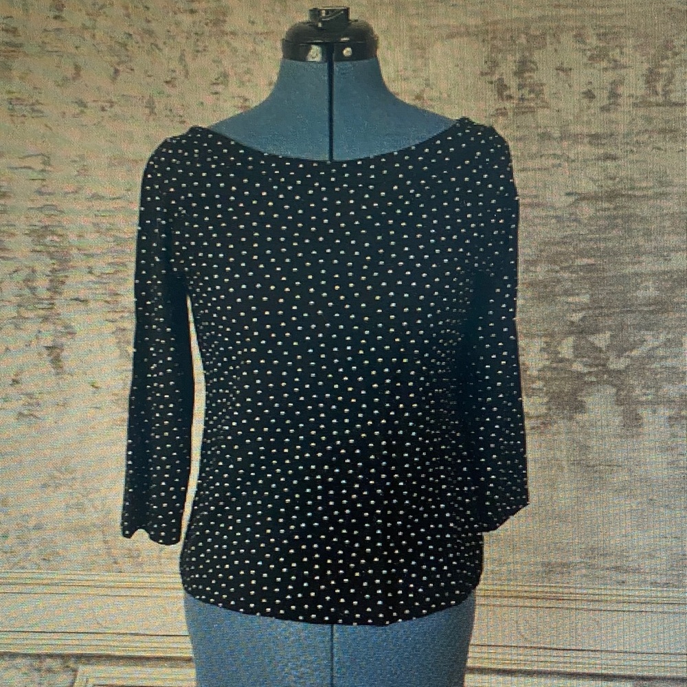 Women’s Black Long-Sleeve Polka Dot Top